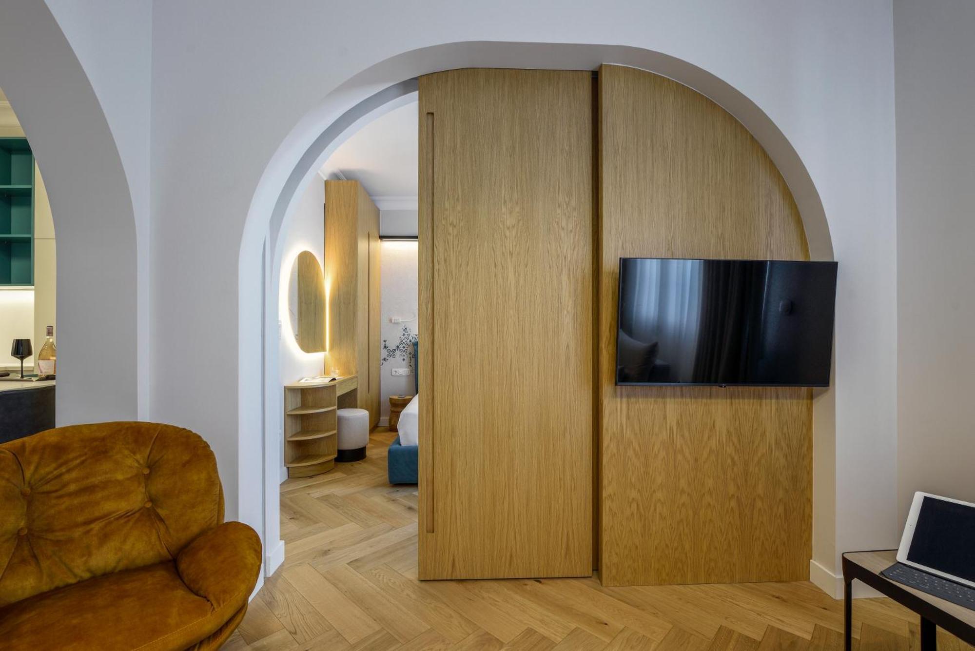 Queen Apartment Thessaloniki By Luxlikehome Θεσσαλονίκη Εξωτερικό φωτογραφία